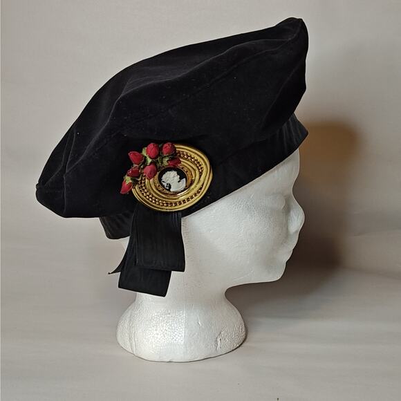 Nordstrom Accessories - VTG Nordstrom Black Velvet Beret Hat Cameo Mini Roses Classic Style Women's OS